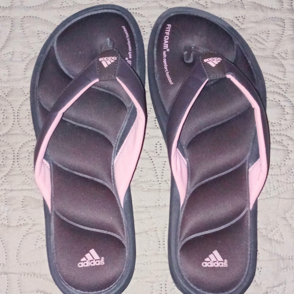 Women's Adidas flip flops
